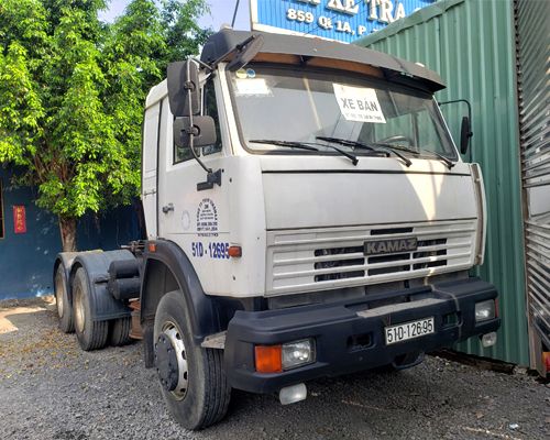XE ĐẦU KÉO KAMAZ 27T ĐỜI 2015
