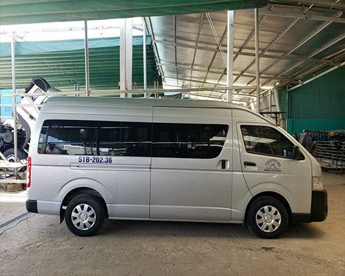 TOYOTA HIACE 16 chỗ 